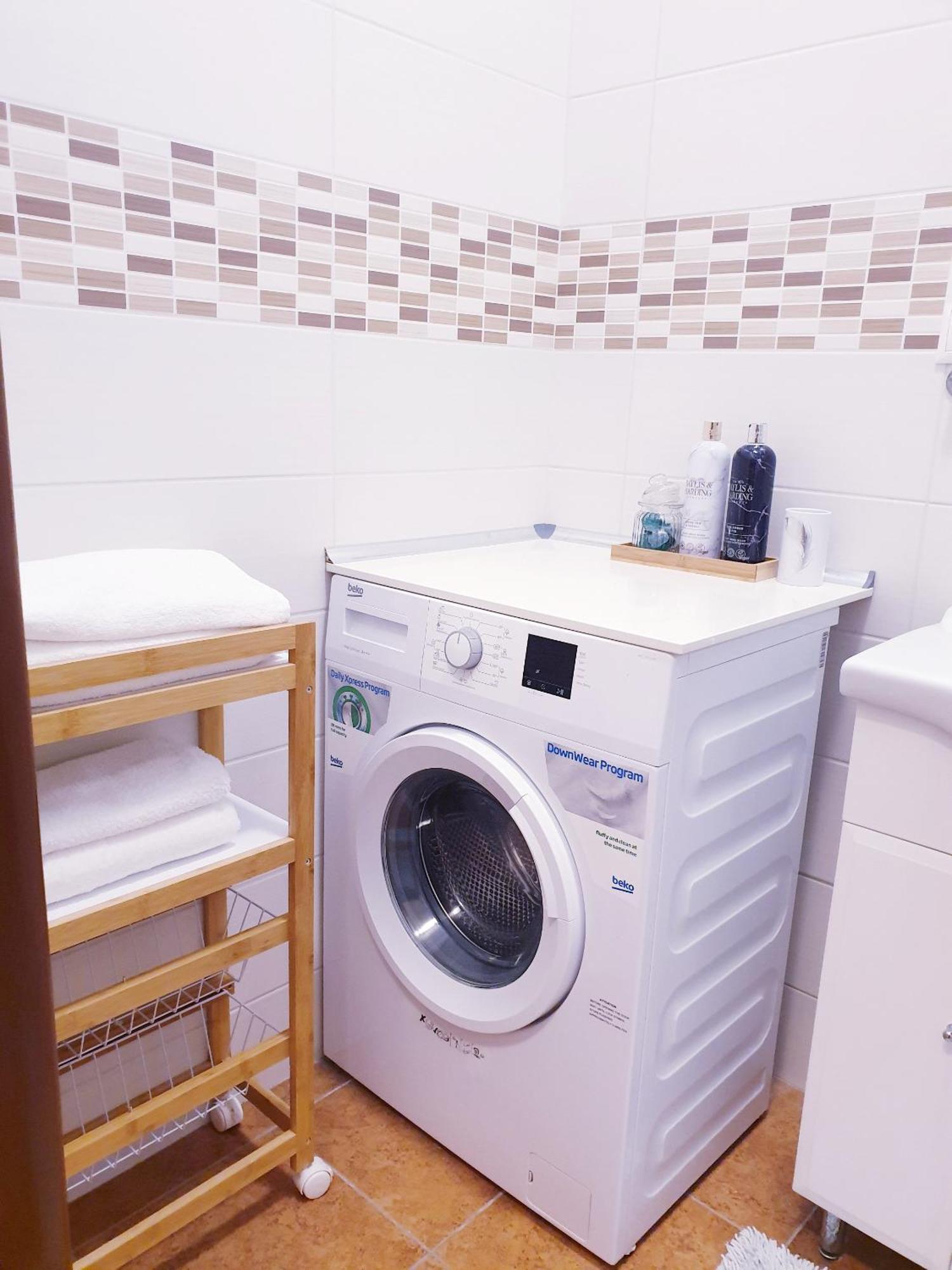 Apartman Central, Self Check In 24 H, Free Parking バンスカー・ビストリツァ エクステリア 写真